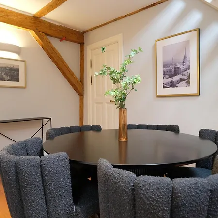 Hotel The Three Sisters 4*