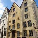 Hotell The Three Sisters 4*
