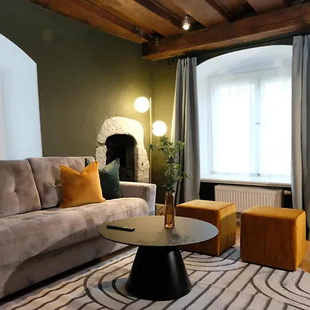 The Three Sisters Hotel