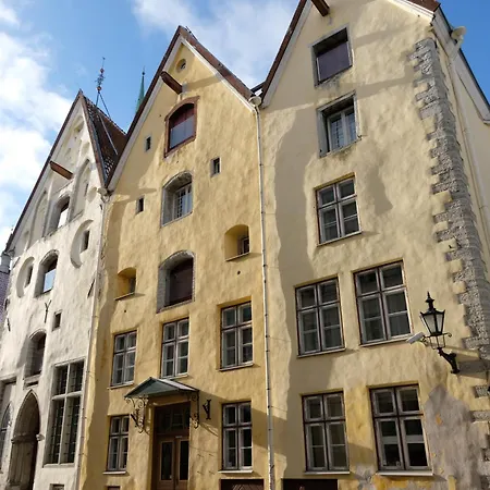 Hotell The Three Sisters 4*