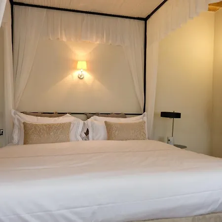 The Three Sisters 4* Tallin