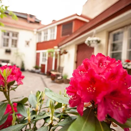 The Three Sisters Hotel 4*