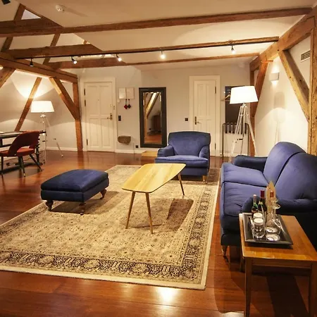 The Three Sisters 4* Tallin