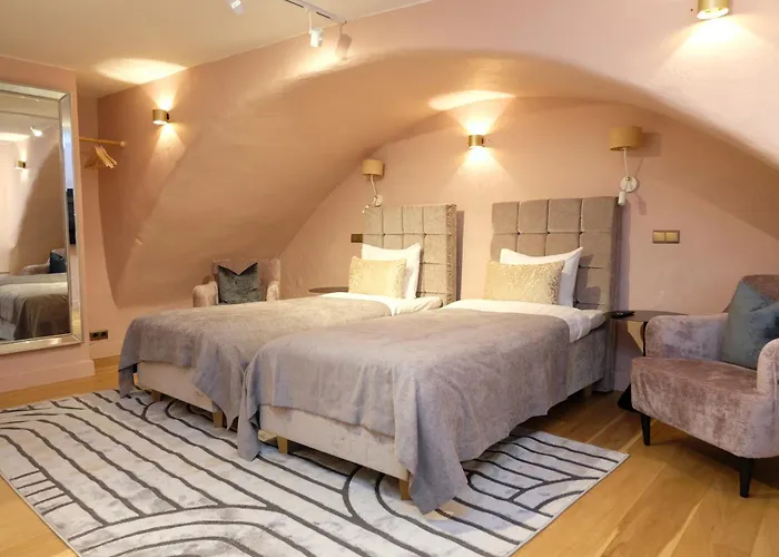 The Three Sisters Hotel 4*