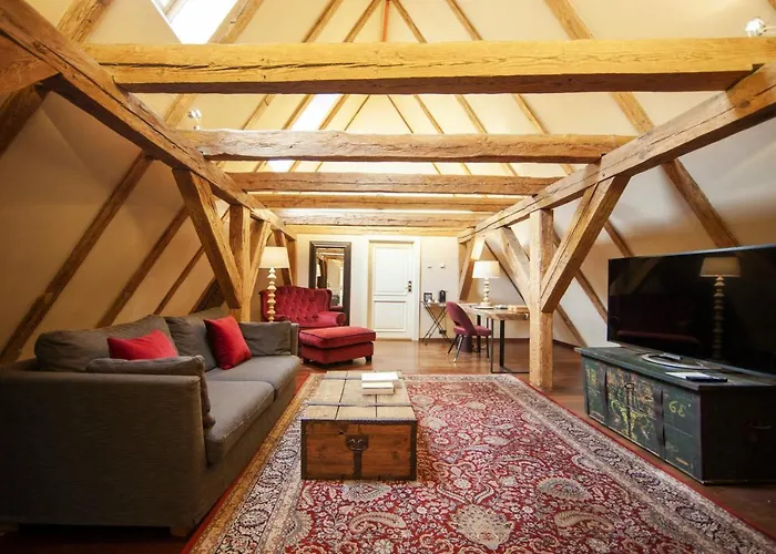 The Three Sisters 4*