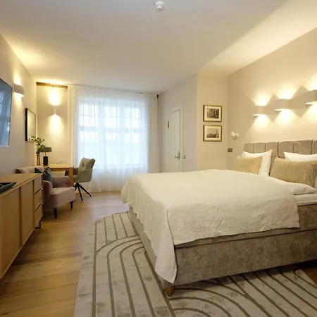 The Three Sisters Hotell 5*