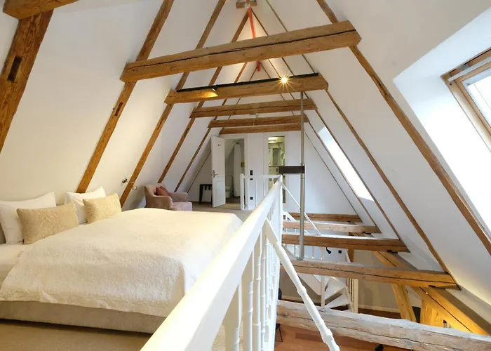 Hotel The Three Sisters