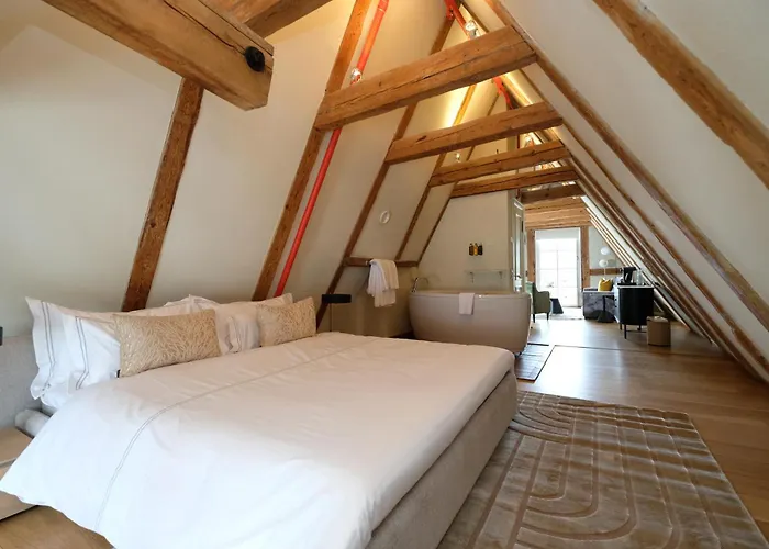 The Three Sisters Hotel